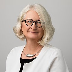 Frau Prof. Dr. Sylvia Rahn